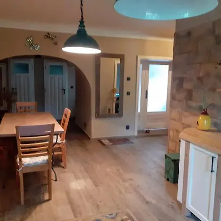 Apartman V Podzamci Jindrichuv Hradec Exterior photo