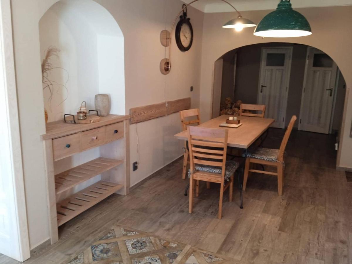 V Podzamci Apartment Jindrichuv Hradec